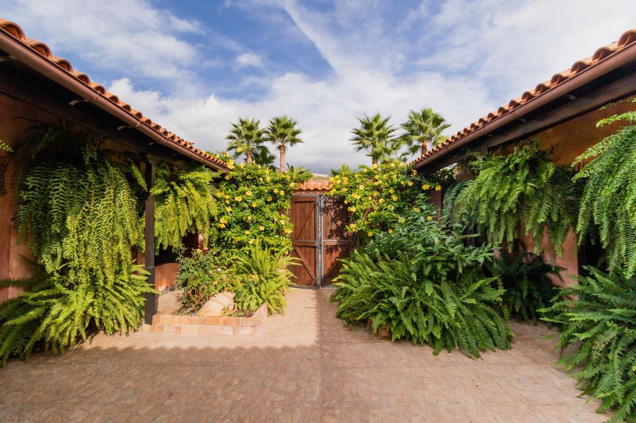 Hébergement de vacances Casa Tara *